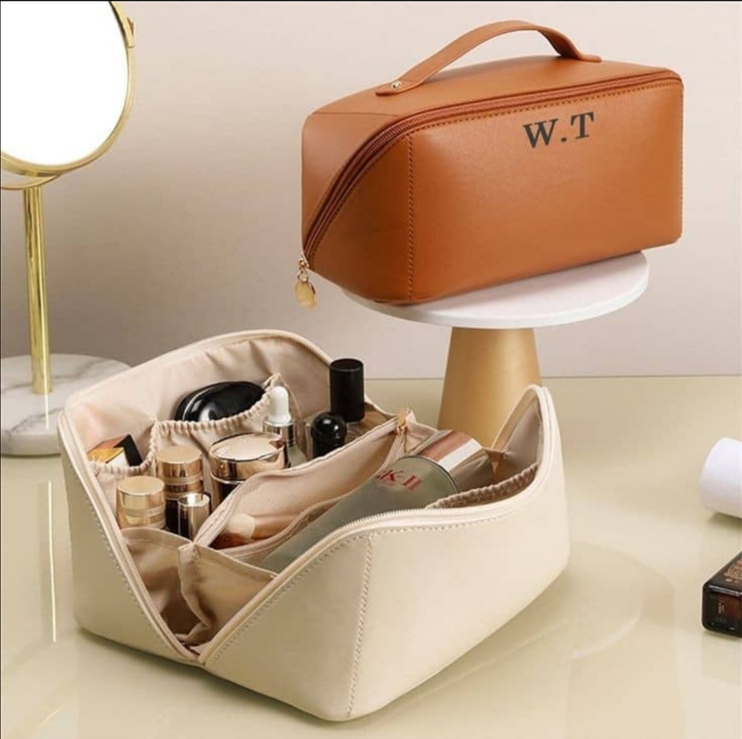 کیف آرایشی چرم مستطیل